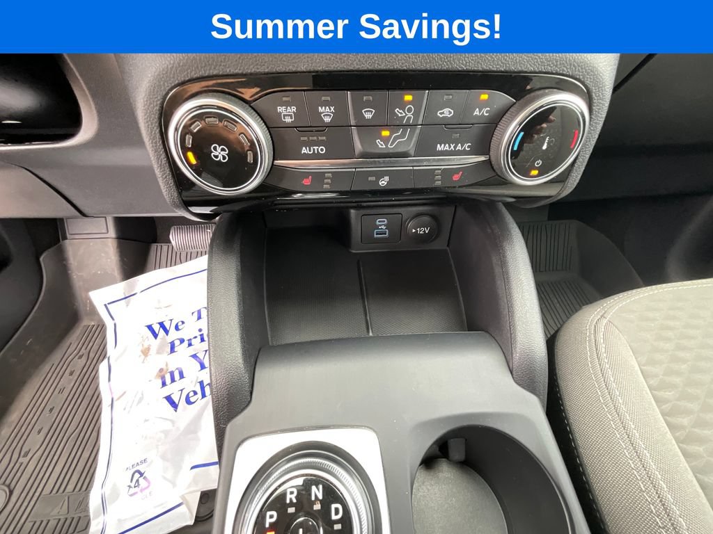Certified 2022 Ford Escape SE w/ Cold Weather Package AWD/4WD image 29
