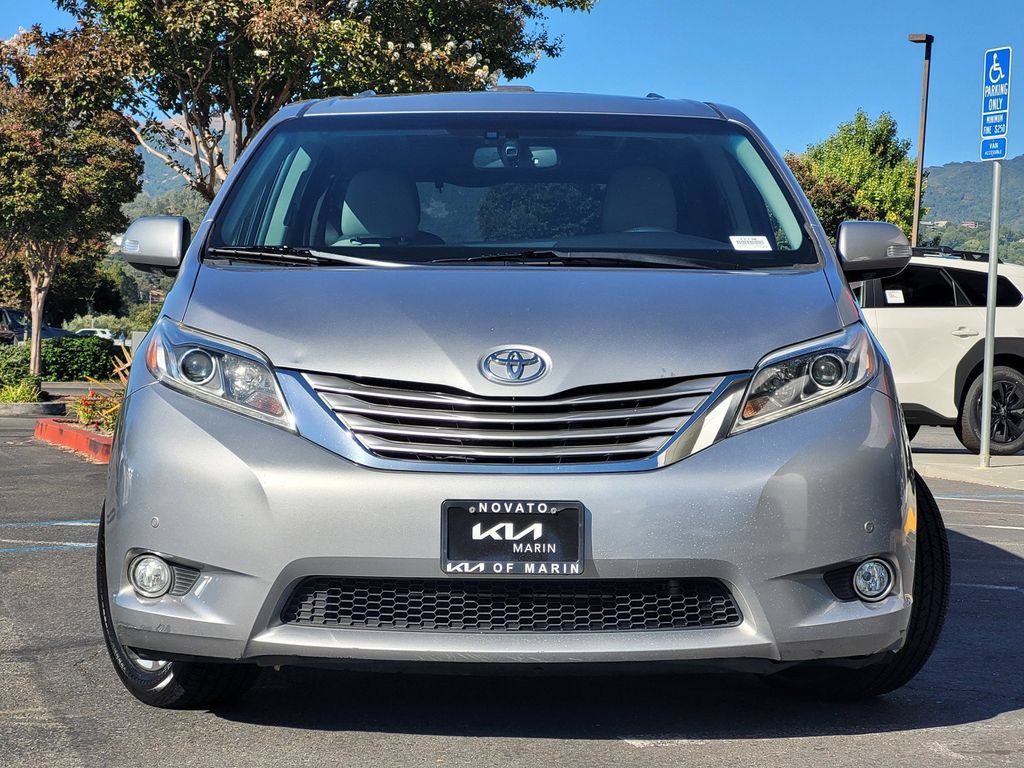 Used 2015 Toyota Sienna Limited Premium AWD/4WD image 2