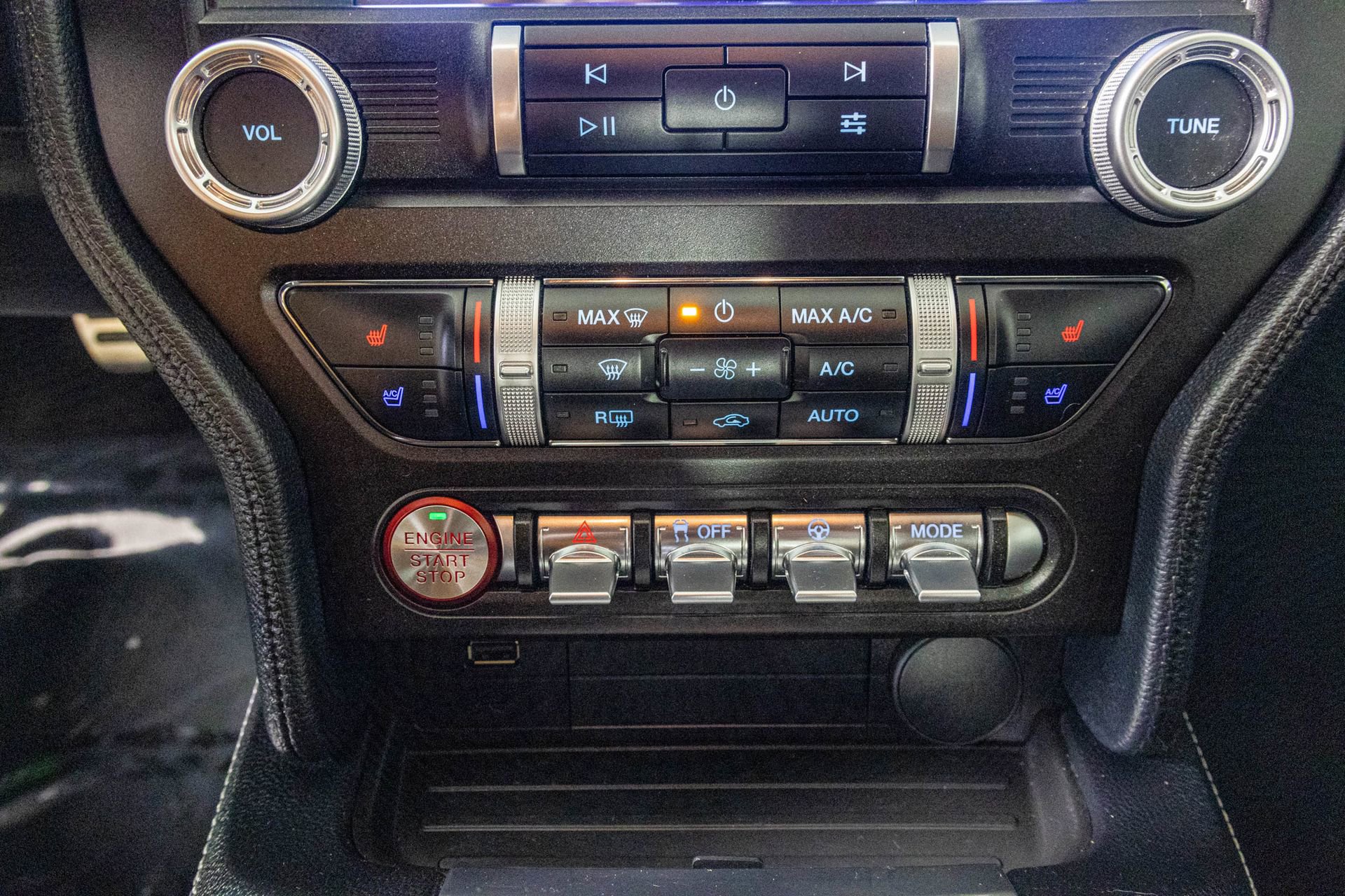 Used 2020 Ford Mustang GT Premium w/ GT Performance Package image 27