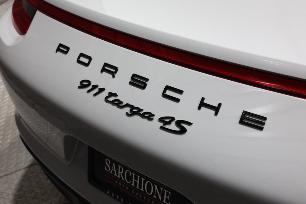 Used 2018 Porsche 911 Targa 4S image 15