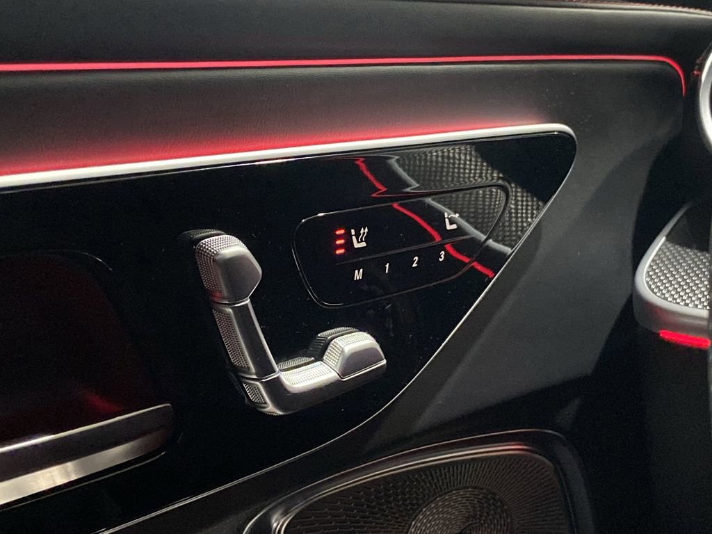 Used 2025 Mercedes-Benz CLE 53 AMG 4MATIC Cabriolet image 9