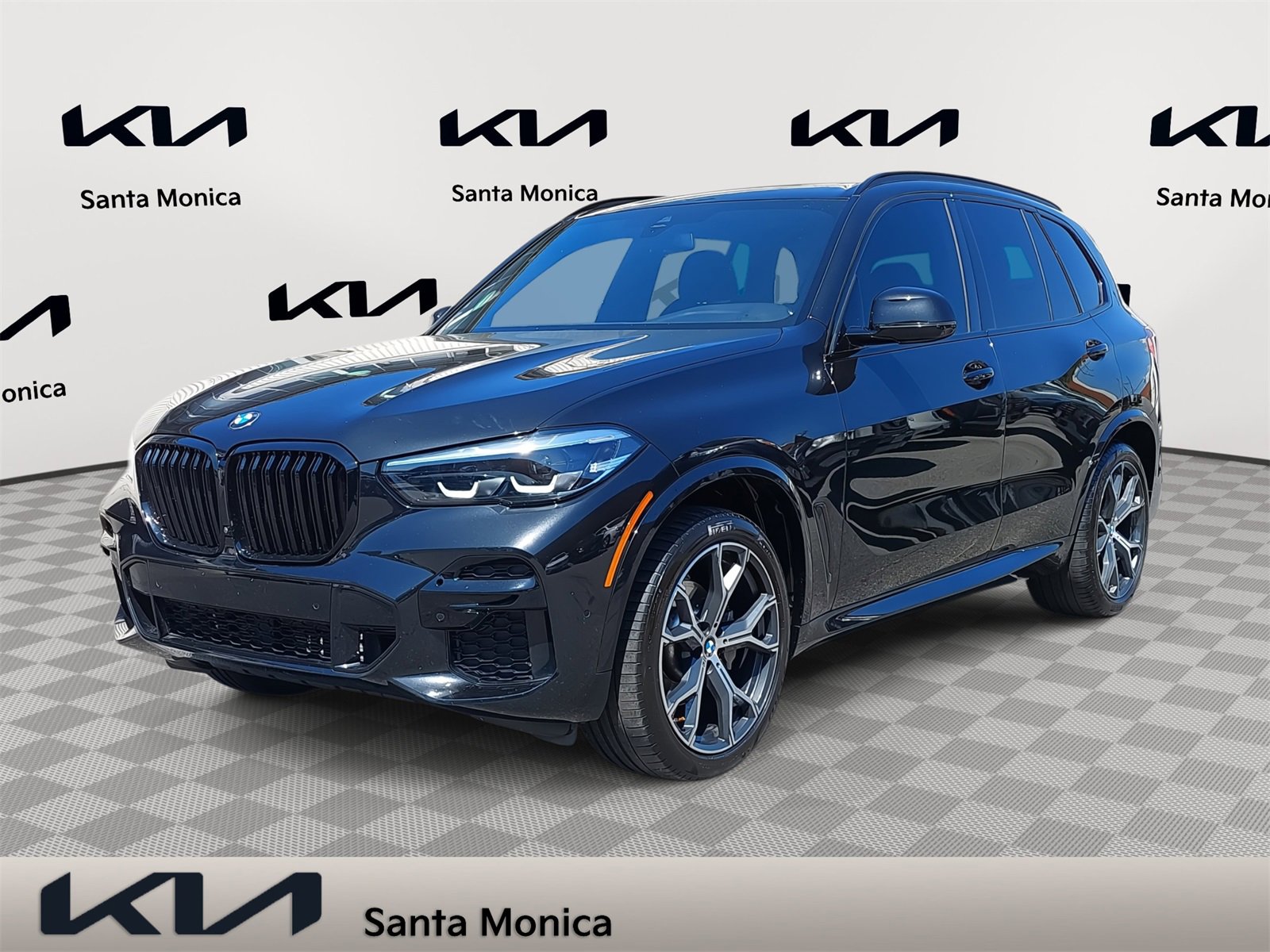 Used 2023 BMW X5 xDrive40i w/ M Sport Package