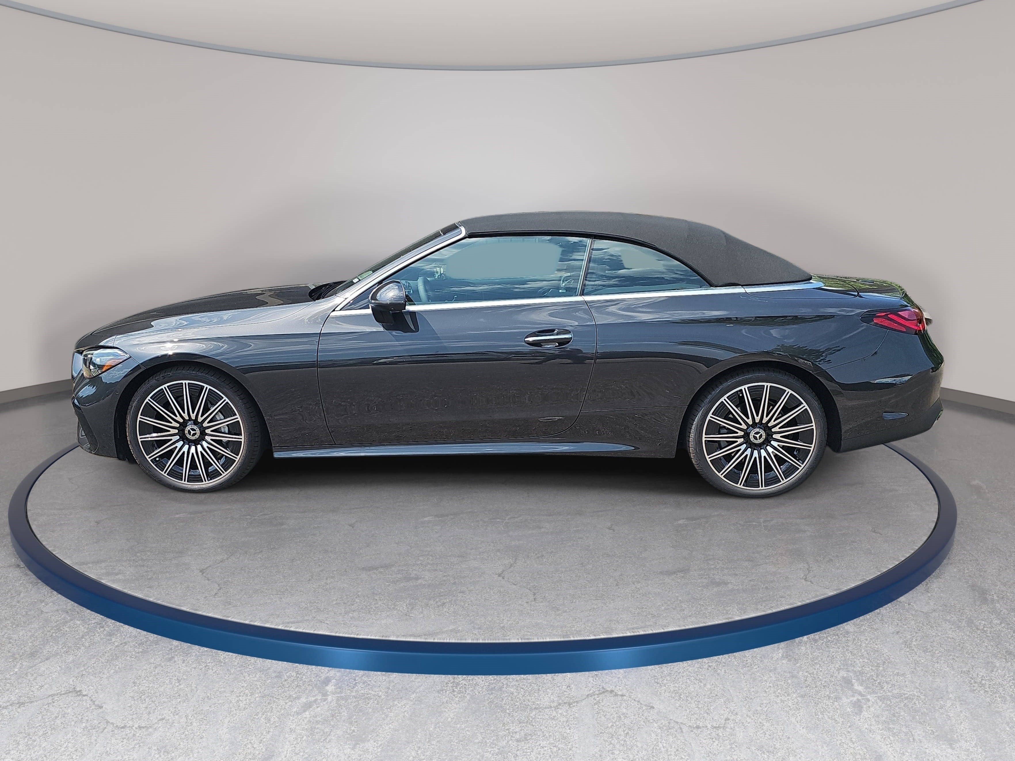 New 2026 Mercedes-Benz CLE 450 4MATIC Cabriolet image 8