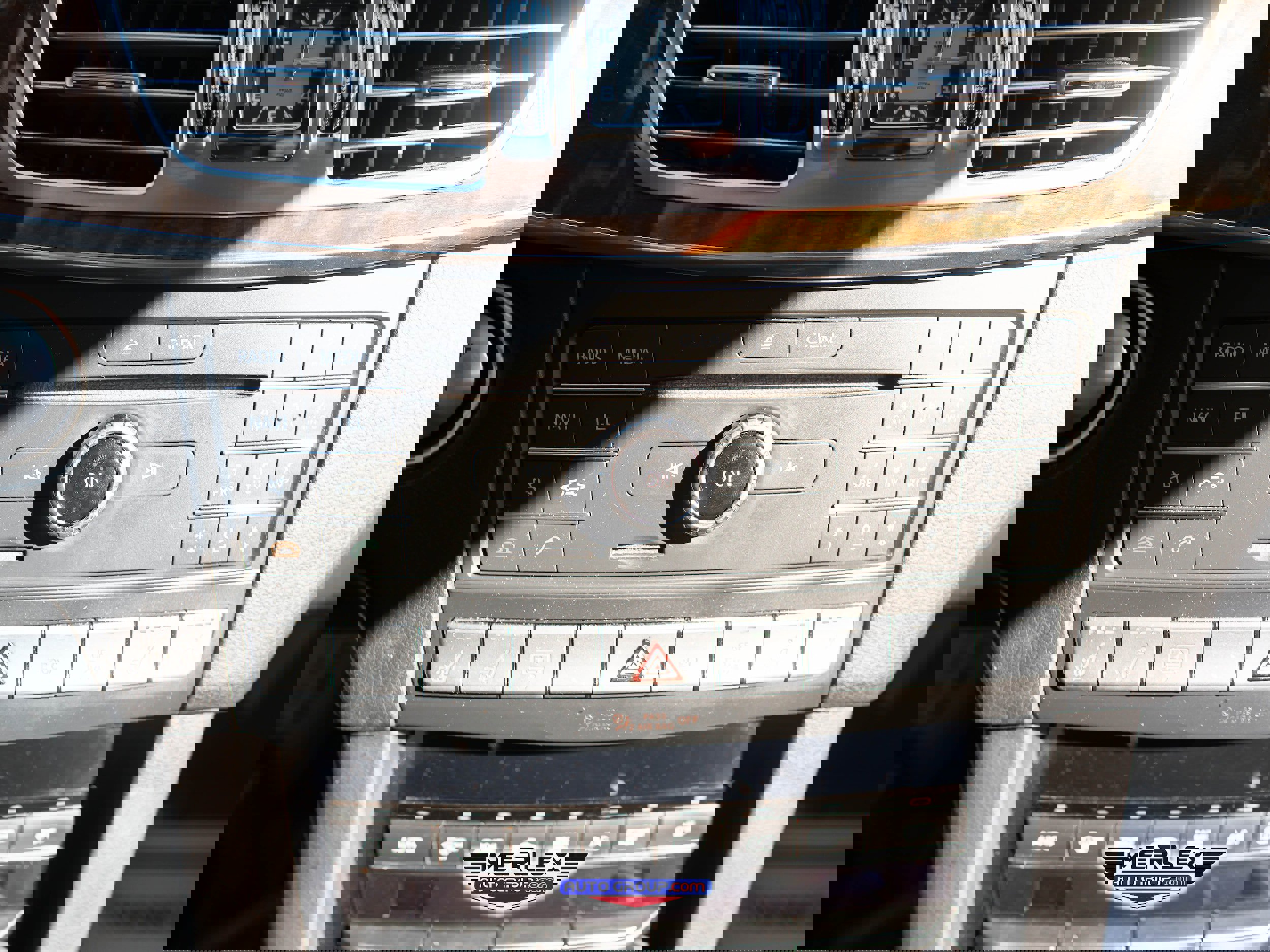 Used 2016 Mercedes-Benz E 63 AMG S-Model w/ Driver Assistance Package image 33