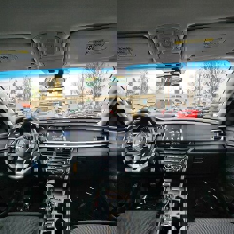 Used 2019 Kia Optima LX image 9