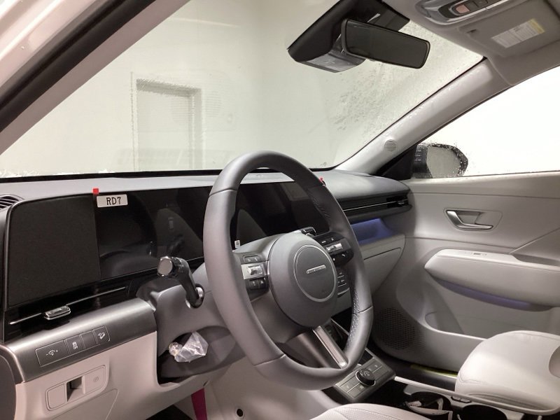 New 2026 Hyundai Kona SEL Premium image 18