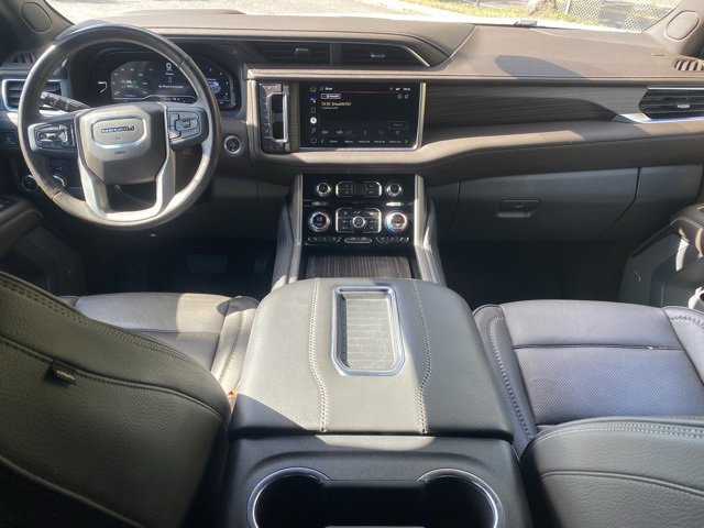 Used 2022 GMC Yukon Denali image 34