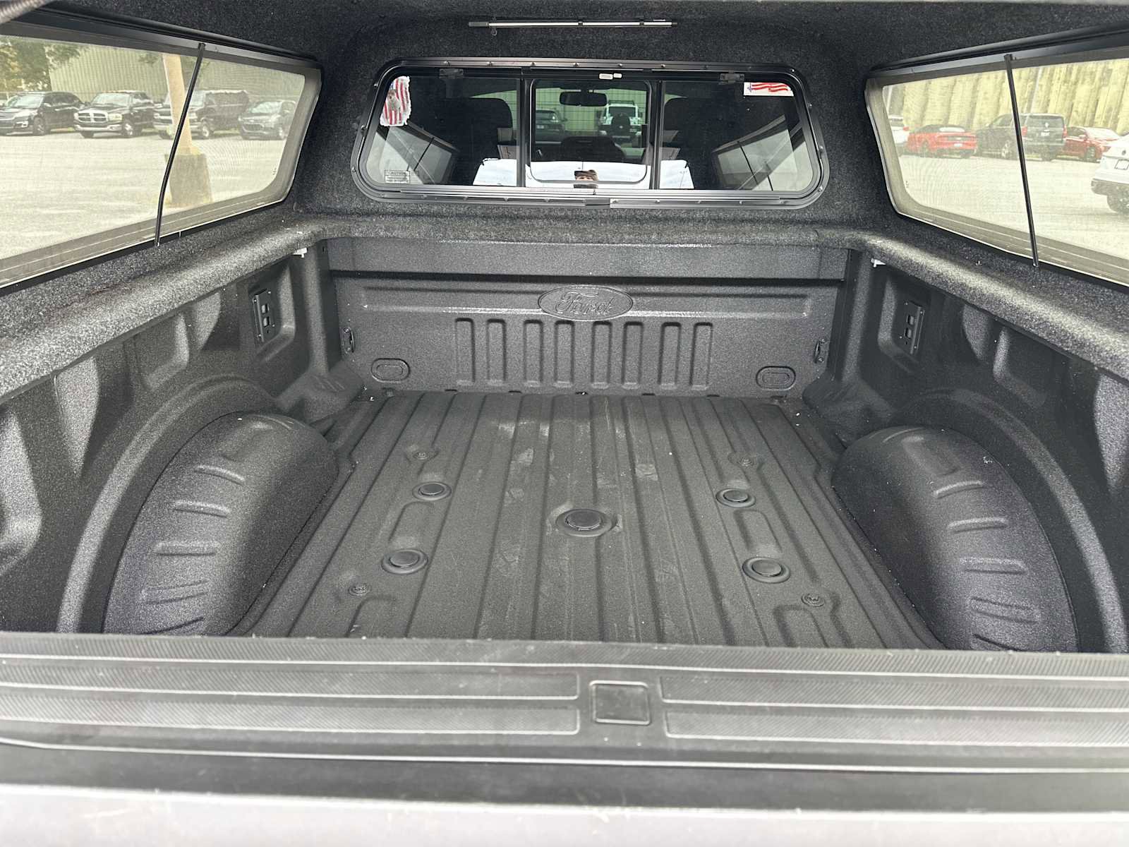 Used 2025 Ford F350 Lariat image 35