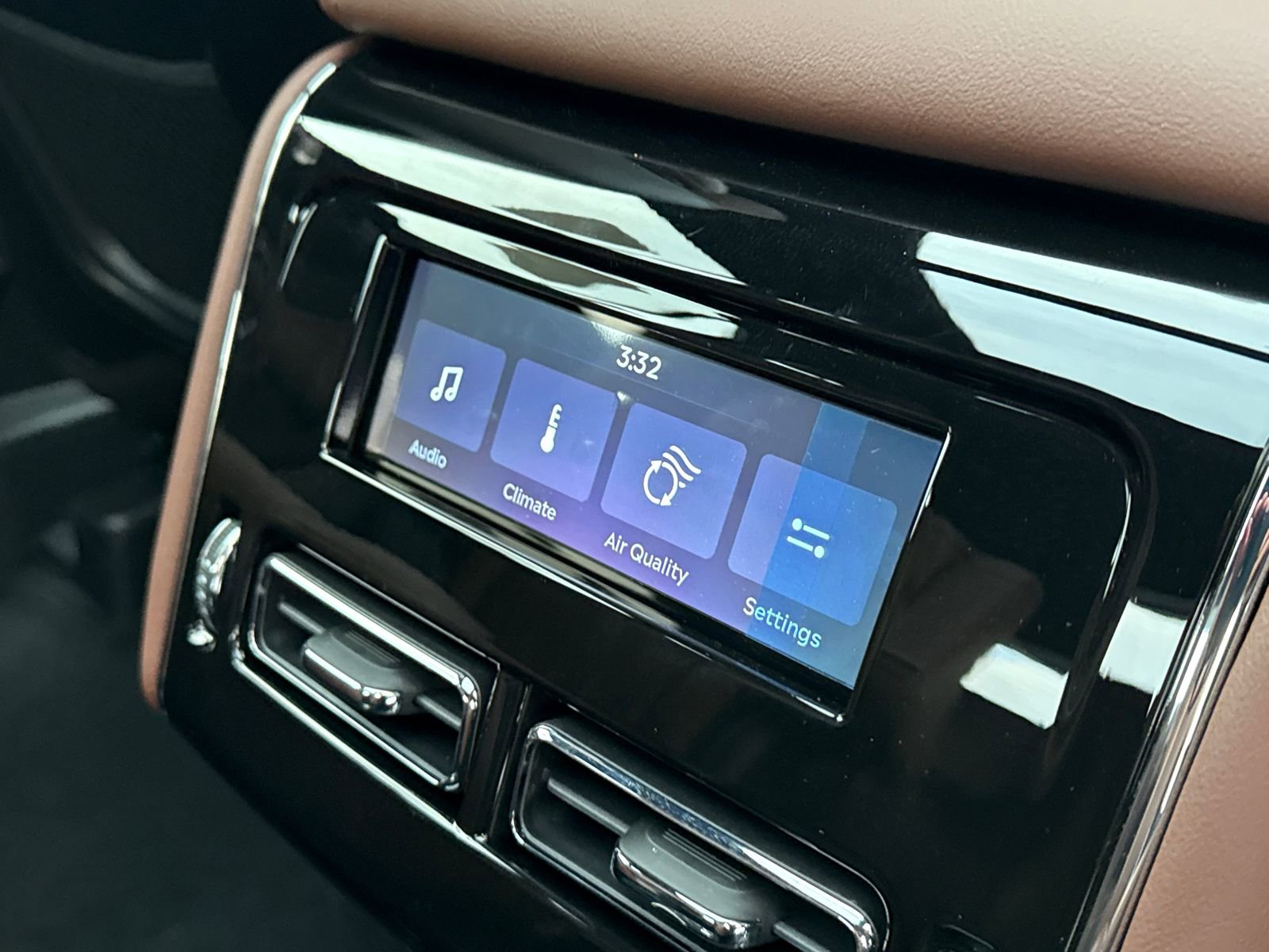 New 2026 Lincoln Aviator Reserve image 14