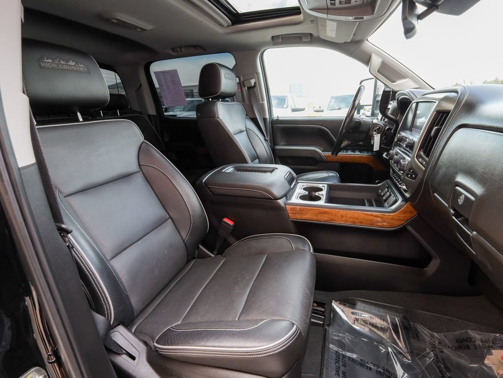 Used 2019 Chevrolet Silverado 3500 High Country w/ Duramax Plus Package AWD/4WD image 25