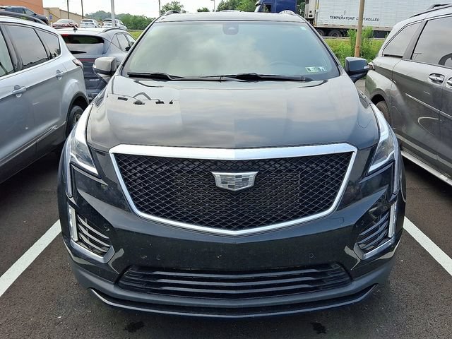 Used 2023 Cadillac XT5 Sportv AWD/4WD image 2
