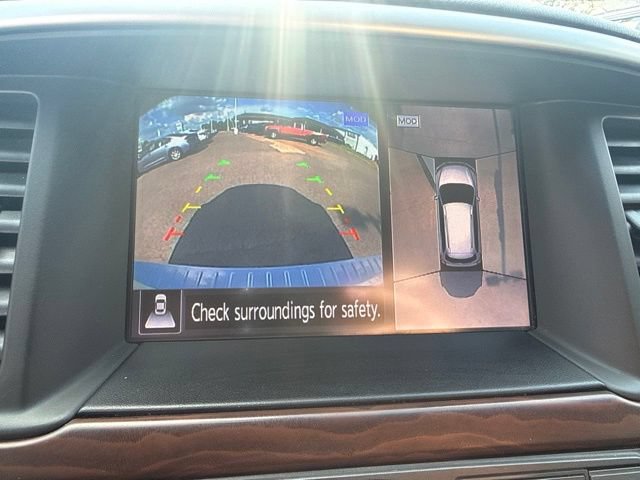 Used 2017 Nissan Pathfinder Platinum w/ Midnight Edition Package FWD image 31