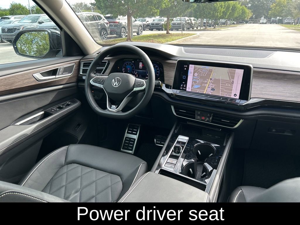 Used 2025 Volkswagen Atlas SEL Premium R-Line image 9