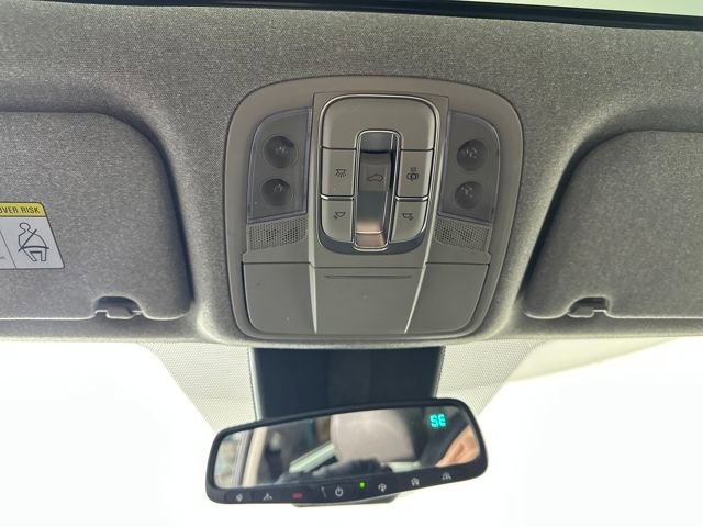 Used 2019 Hyundai Santa Fe Limited image 24