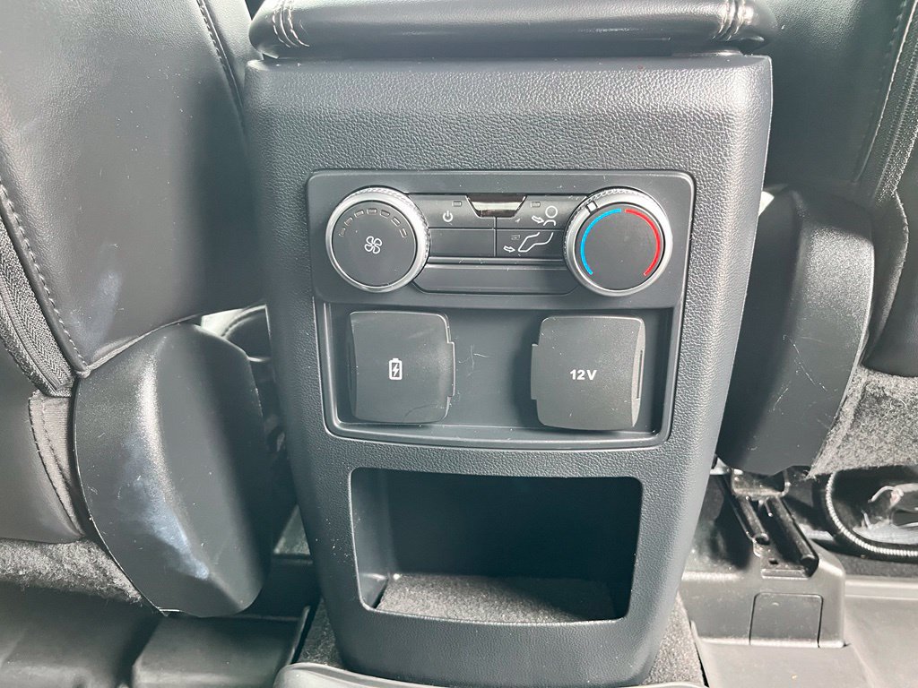 Used 2021 Ford Explorer XLT w/ Equipment Group 202A RWD image 17