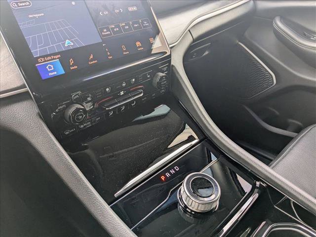 Certified 2023 Jeep Grand Cherokee Limited w/ Luxury Tech Group II image 13