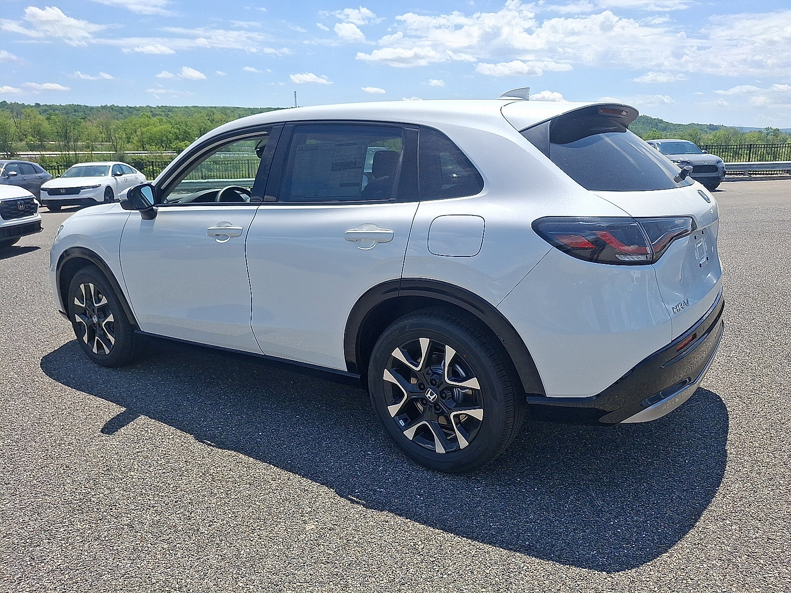 New 2027 Honda HR-V EX-L image 3