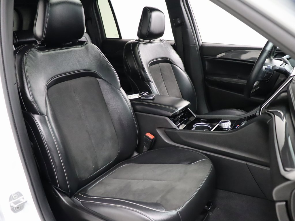 Used 2022 Jeep Grand Cherokee Altitude image 21