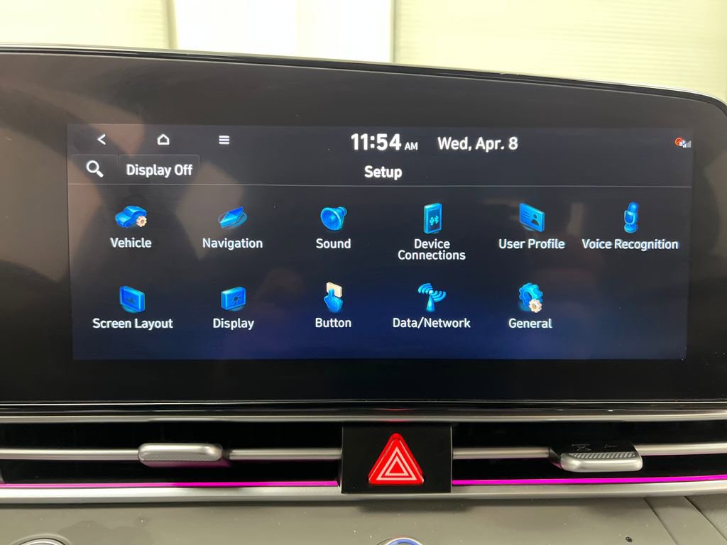 Used 2025 Hyundai Elantra SEL image 54