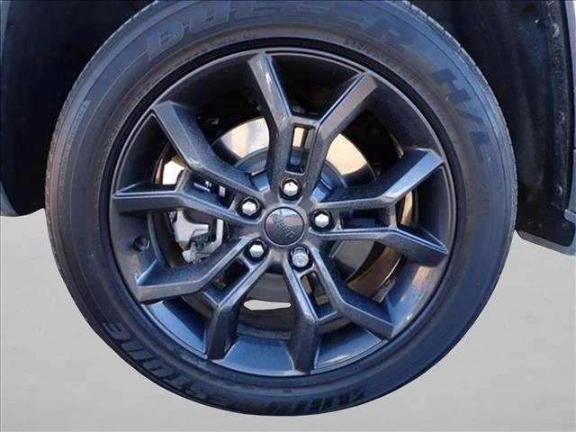 Used 2024 Jeep Grand Cherokee Limited 4xe image 7