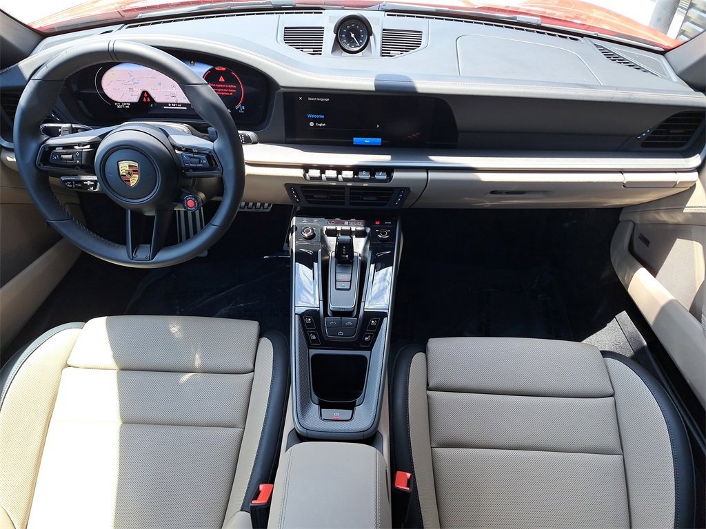 Certified 2025 Porsche 911 Carrera image 18