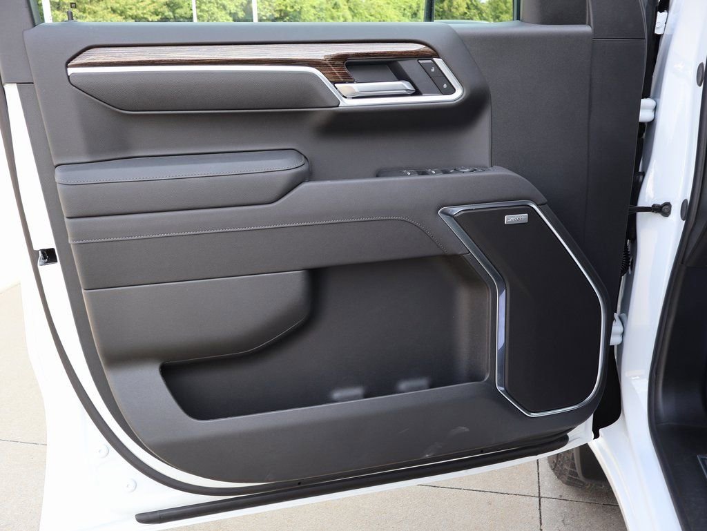 New 2026 GMC Sierra 1500 Elevation w/ Elevation Premium Package image 11