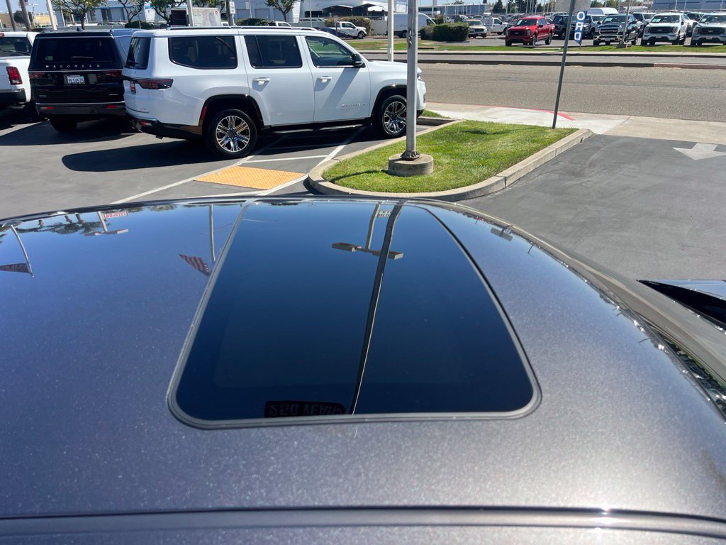 Used 2023 Dodge Challenger R/T Scat Pack RWD image 32