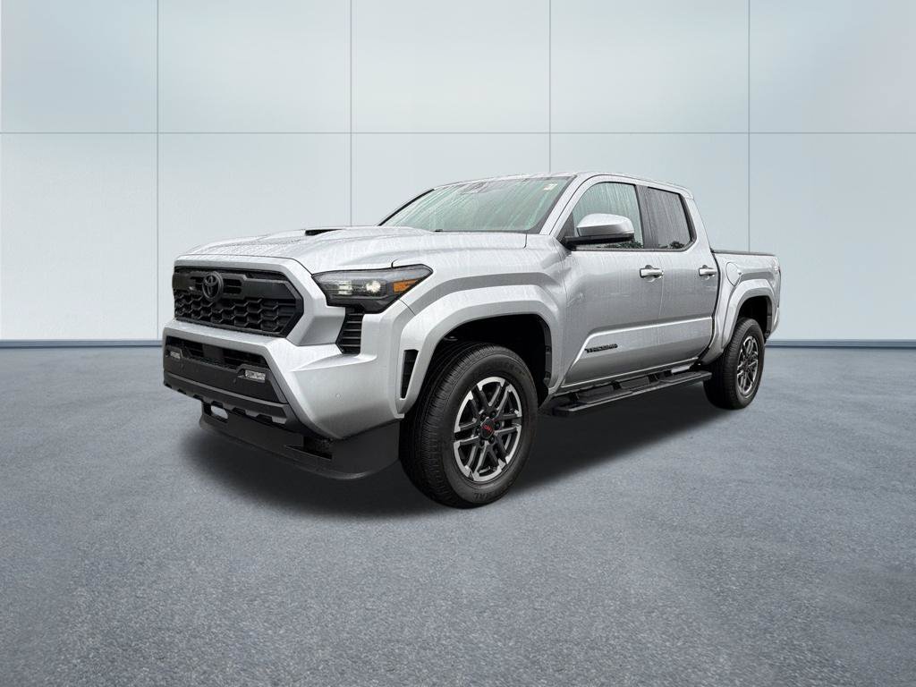 Used 2024 Toyota Tacoma TRD Sport w/ TRD Sport Upgrade Package AWD/4WD image 2