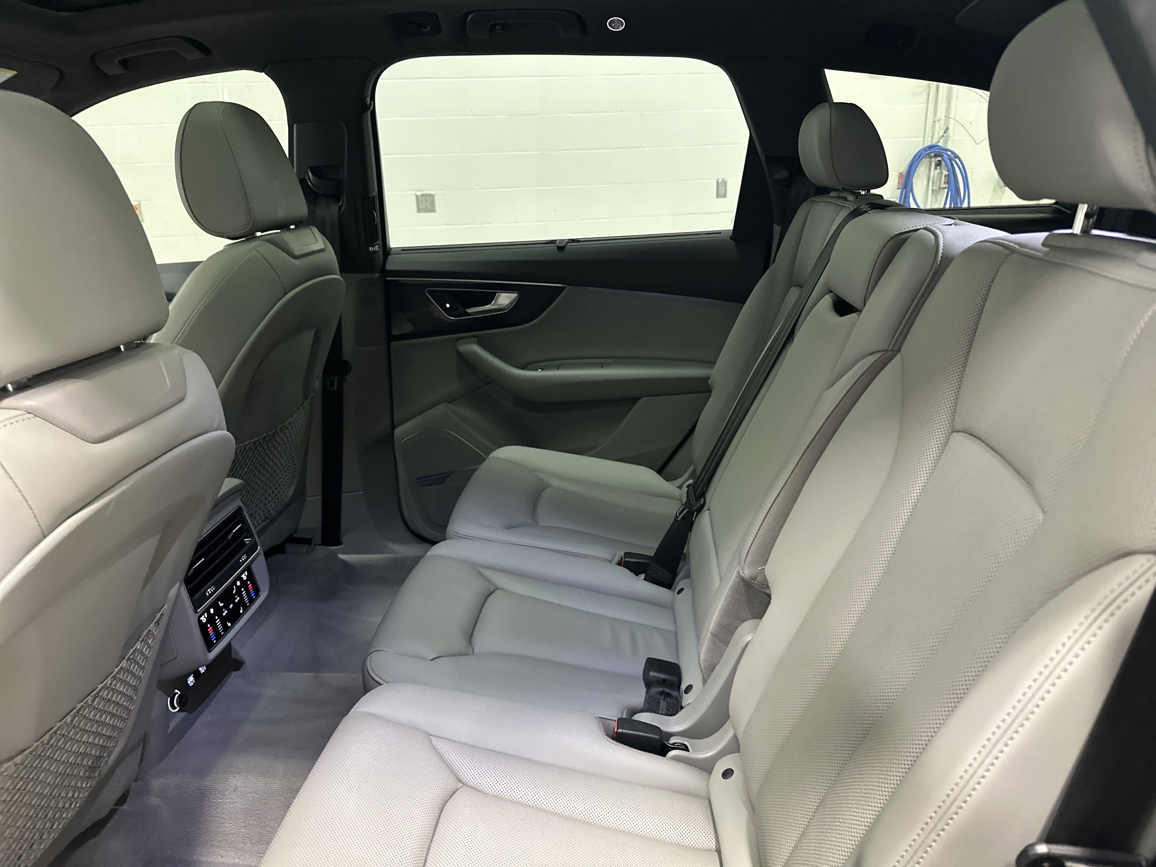 Used 2020 Audi Q7 2.0T Premium Plus image 31