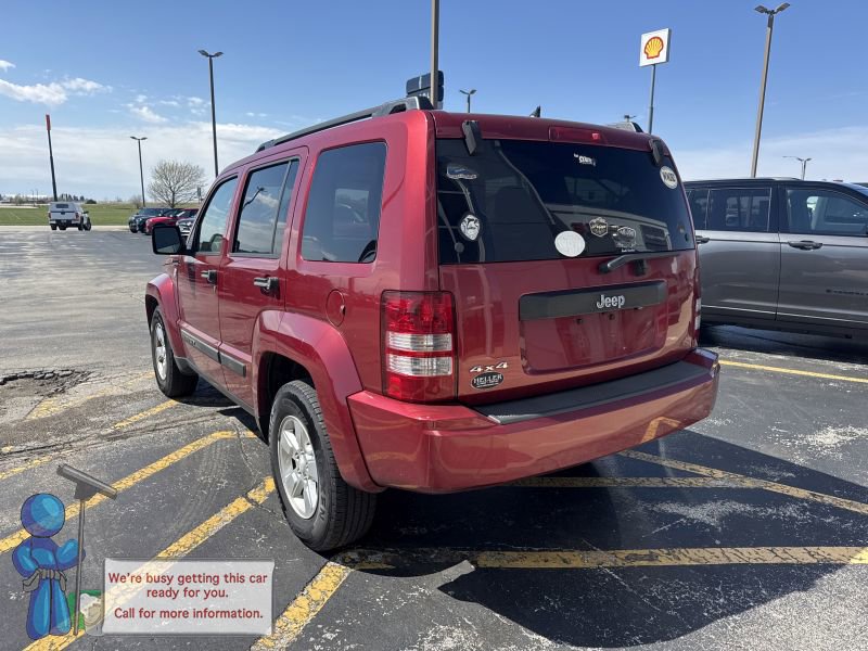 Used 2012 Jeep Liberty Sport w/ Popular Equipment Group AWD/4WD image 3