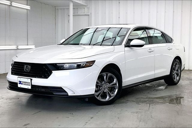 Certified 2024 Honda Accord EX image 2