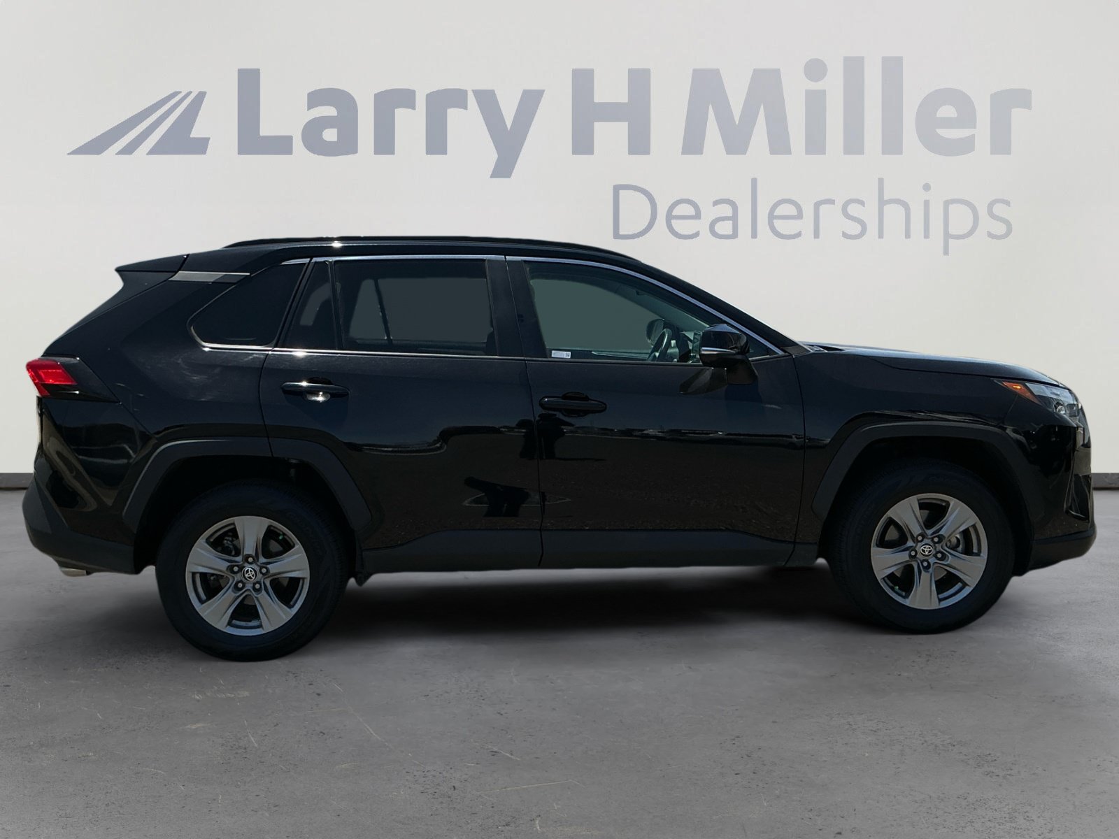 Certified 2024 Toyota RAV4 XLE w/ Weather Package AWD/4WD image 6