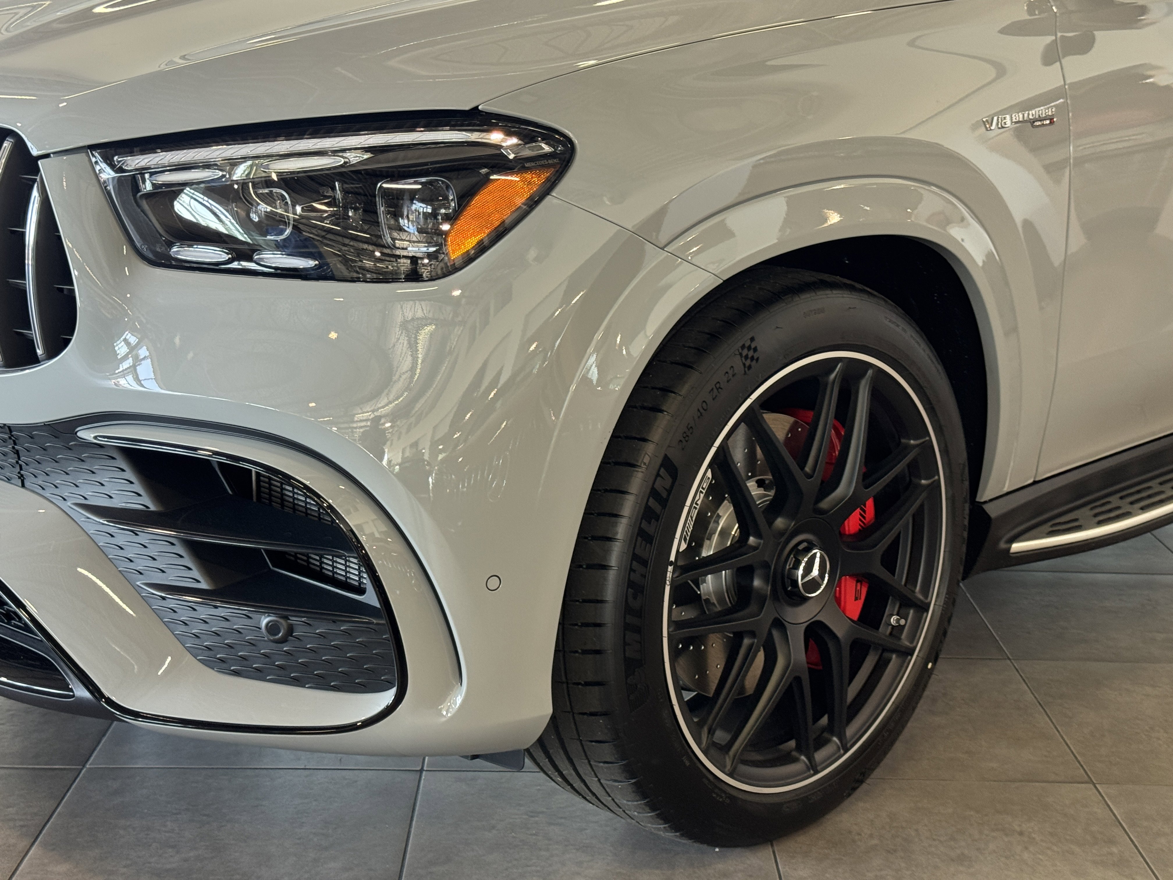 New 2026 Mercedes-Benz GLE 63 AMG S image 4