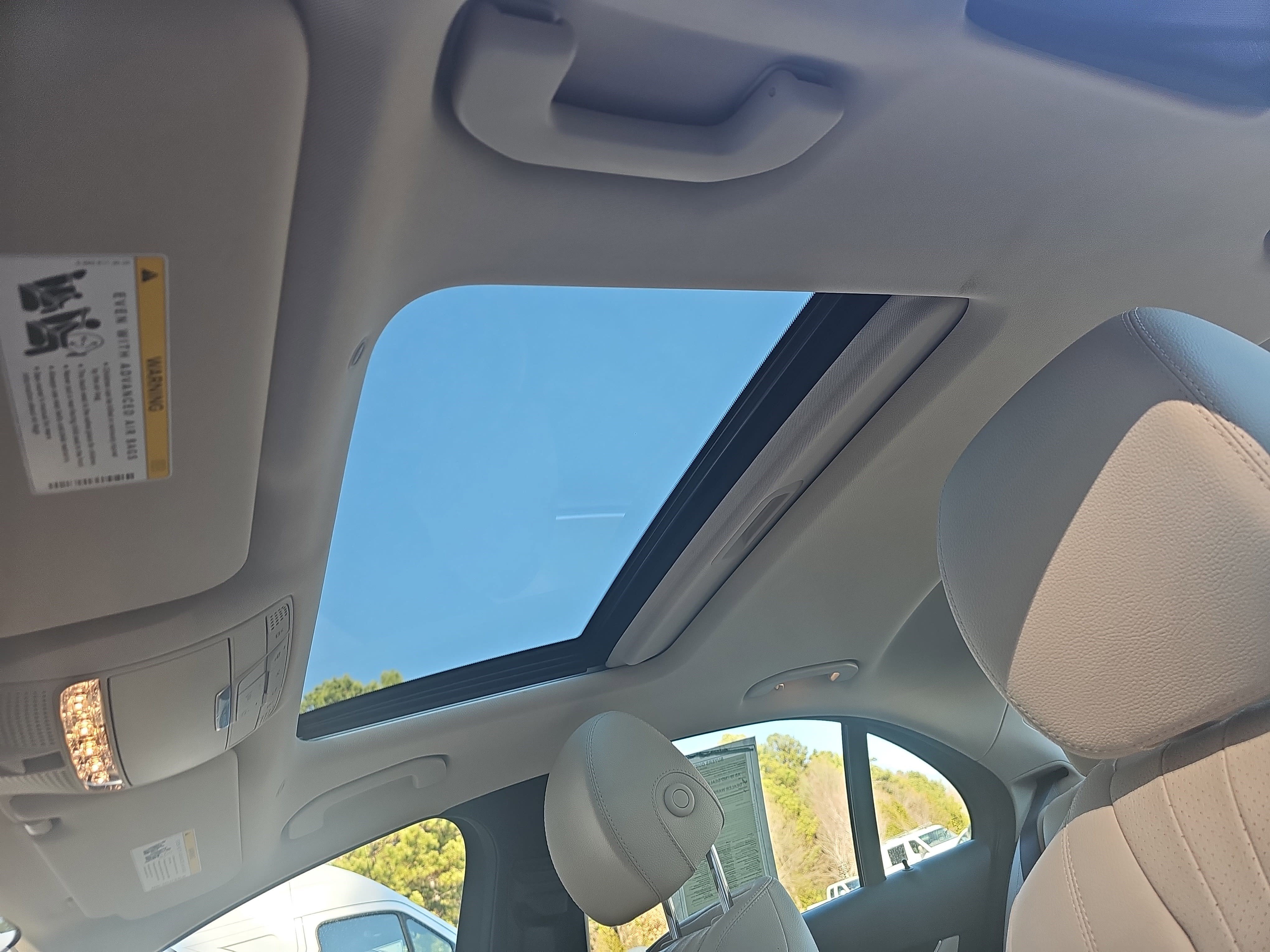 Certified 2022 Mercedes-Benz E 450 4MATIC Sedan image 31