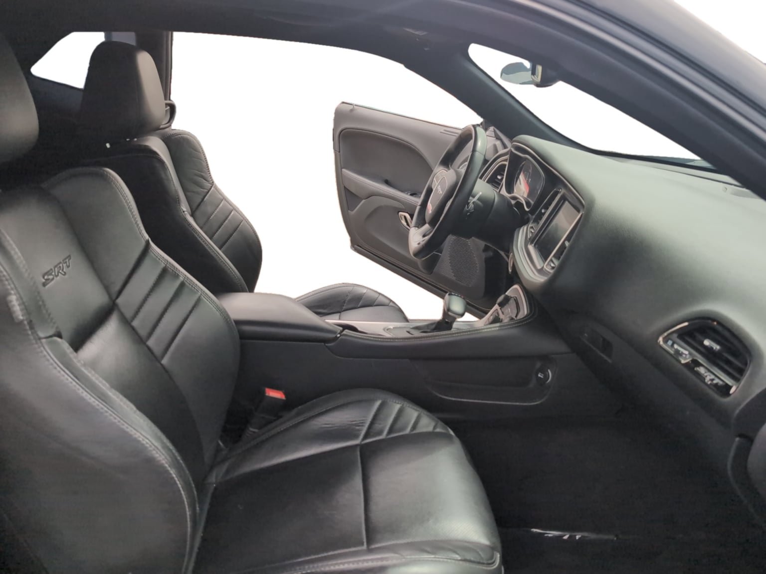 Used 2016 Dodge Challenger SRT Hellcat RWD image 17