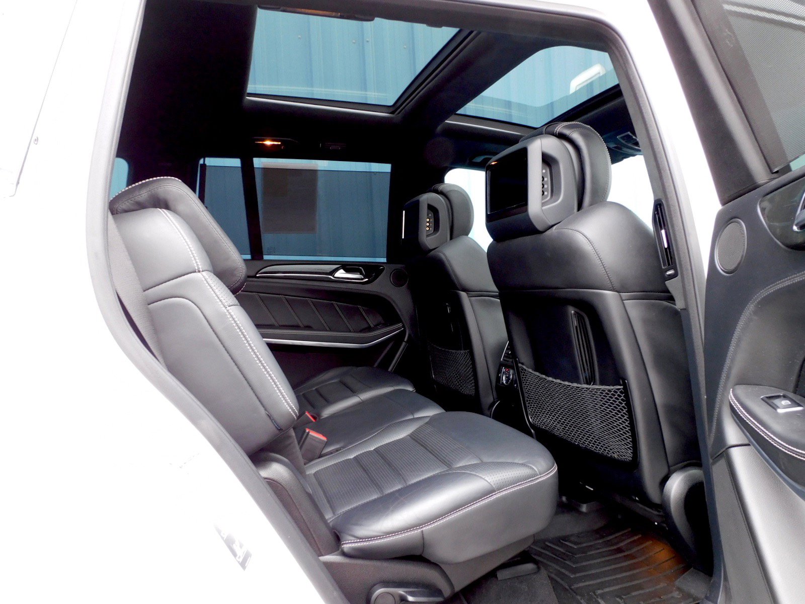 Used 2016 Mercedes-Benz GL 63 AMG 4MATIC image 20