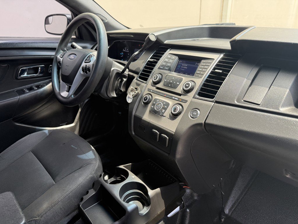 Used 2018 Ford Taurus Police Interceptor FWD image 12