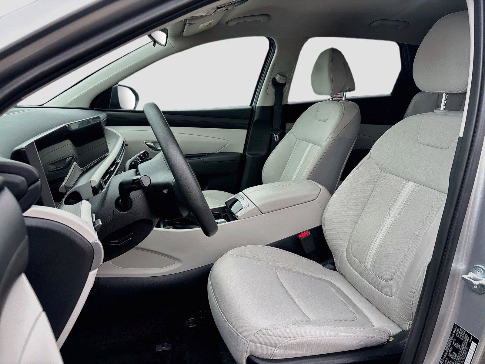 Certified 2025 Hyundai Tucson SEL AWD/4WD image 5