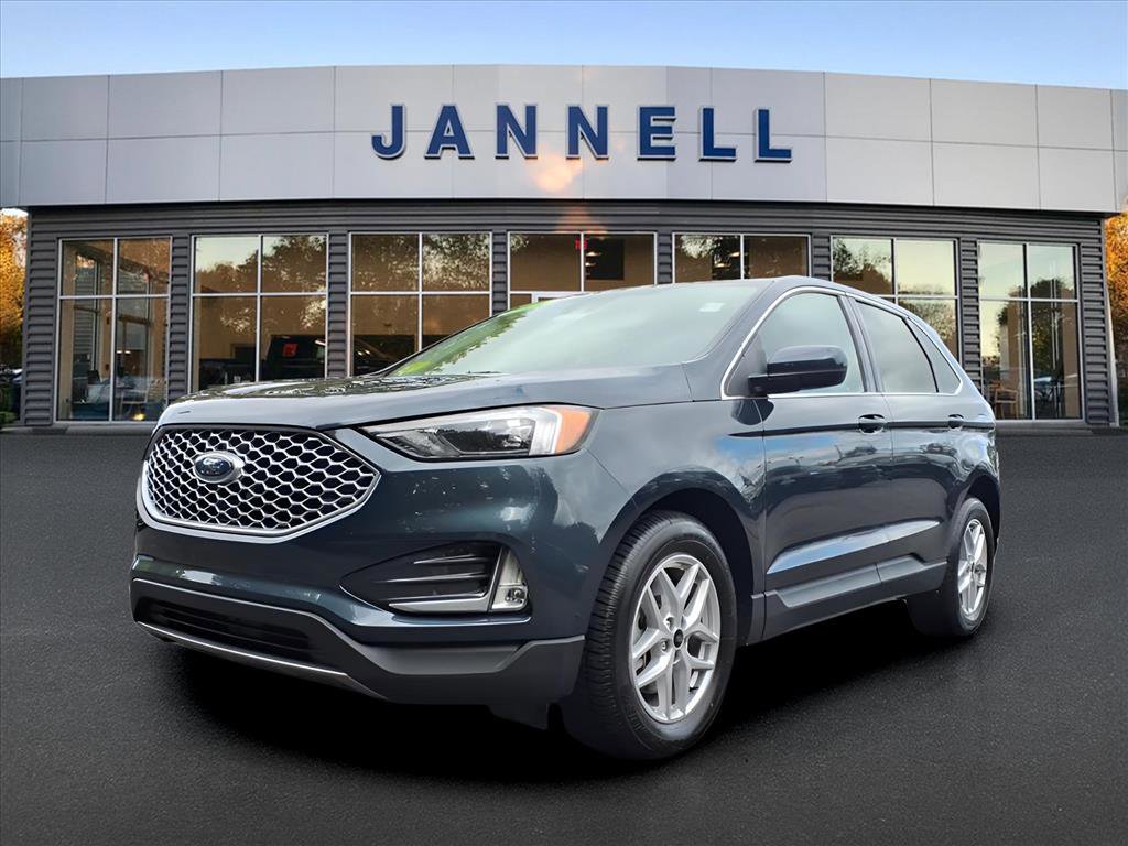 Used 2024 Ford Edge SEL w/ Convenience Package
