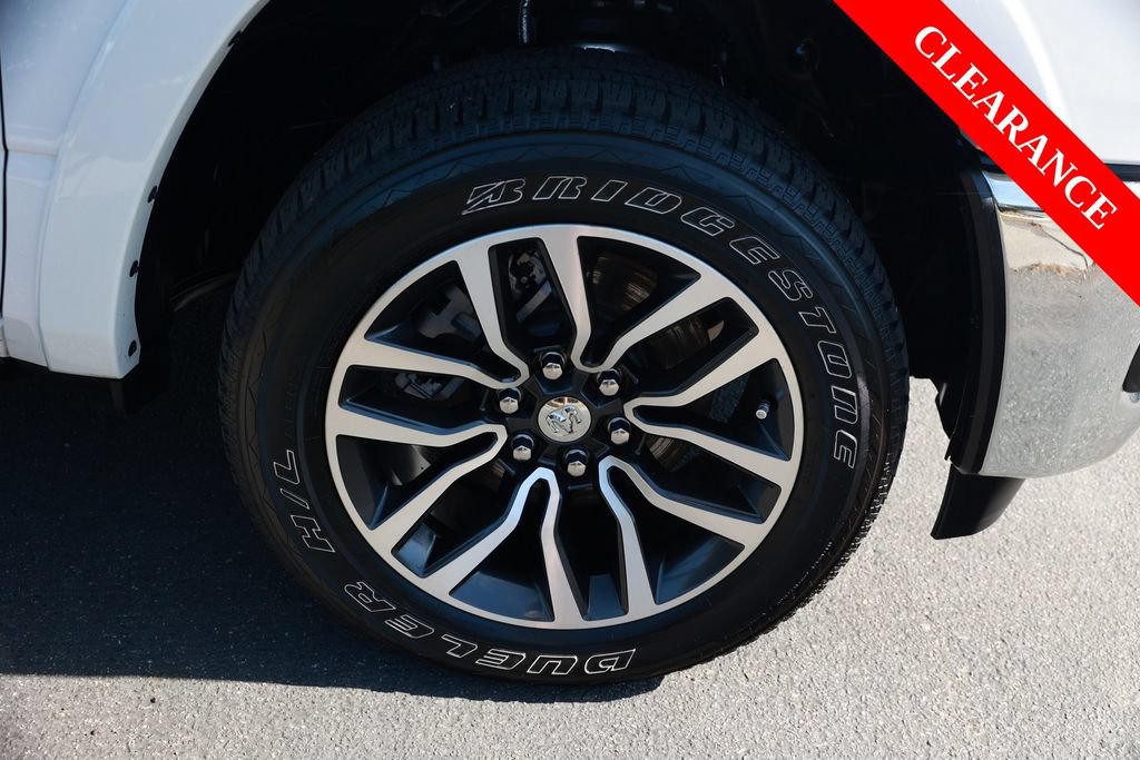 Used 2025 RAM 1500 Limited w/ Trailer Tow Group AWD/4WD image 9