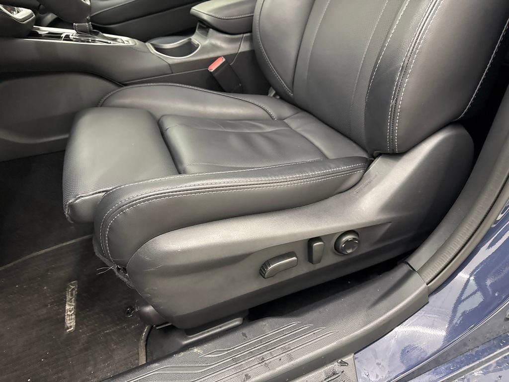 Certified 2025 Subaru Legacy Limited image 12