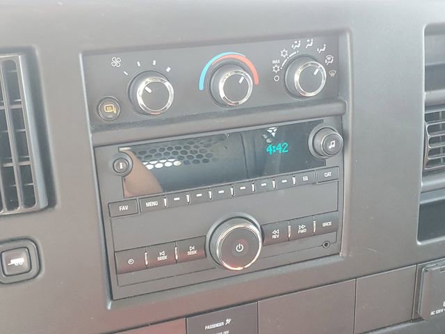 Used 2023 Chevrolet Express 2500 w/ Driver Convenience Package image 17