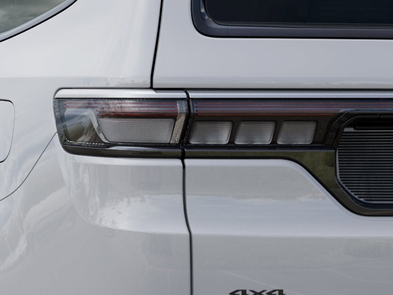 New 2026 Jeep Grand Wagoneer 4x4 w/ Premium Group I image 35