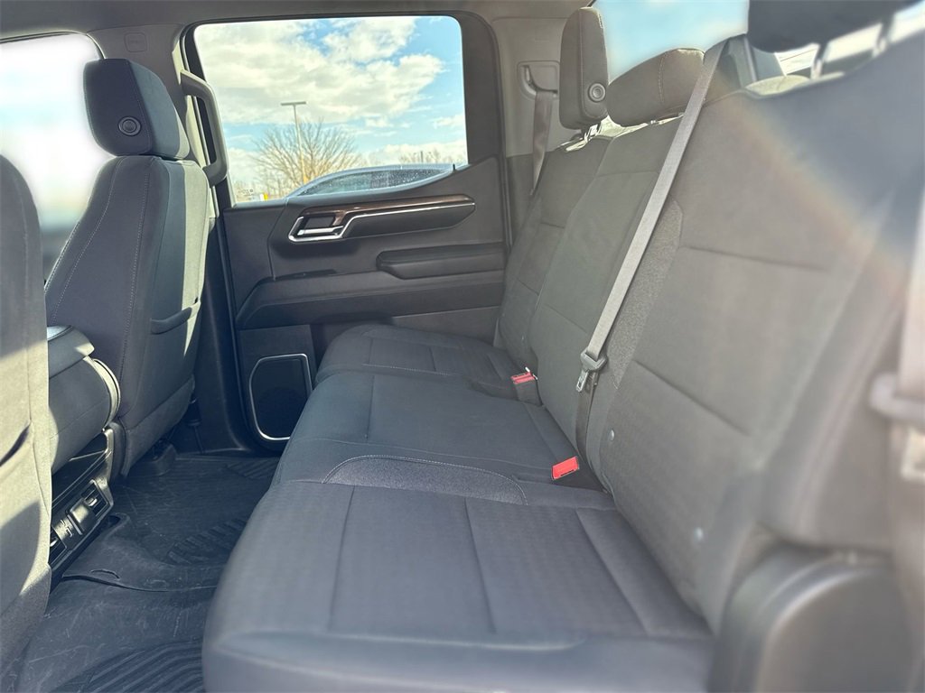 Certified 2024 Chevrolet Silverado 1500 LT image 17