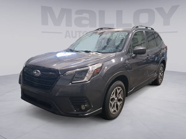 Used 2024 Subaru Forester Premium AWD/4WD image 1