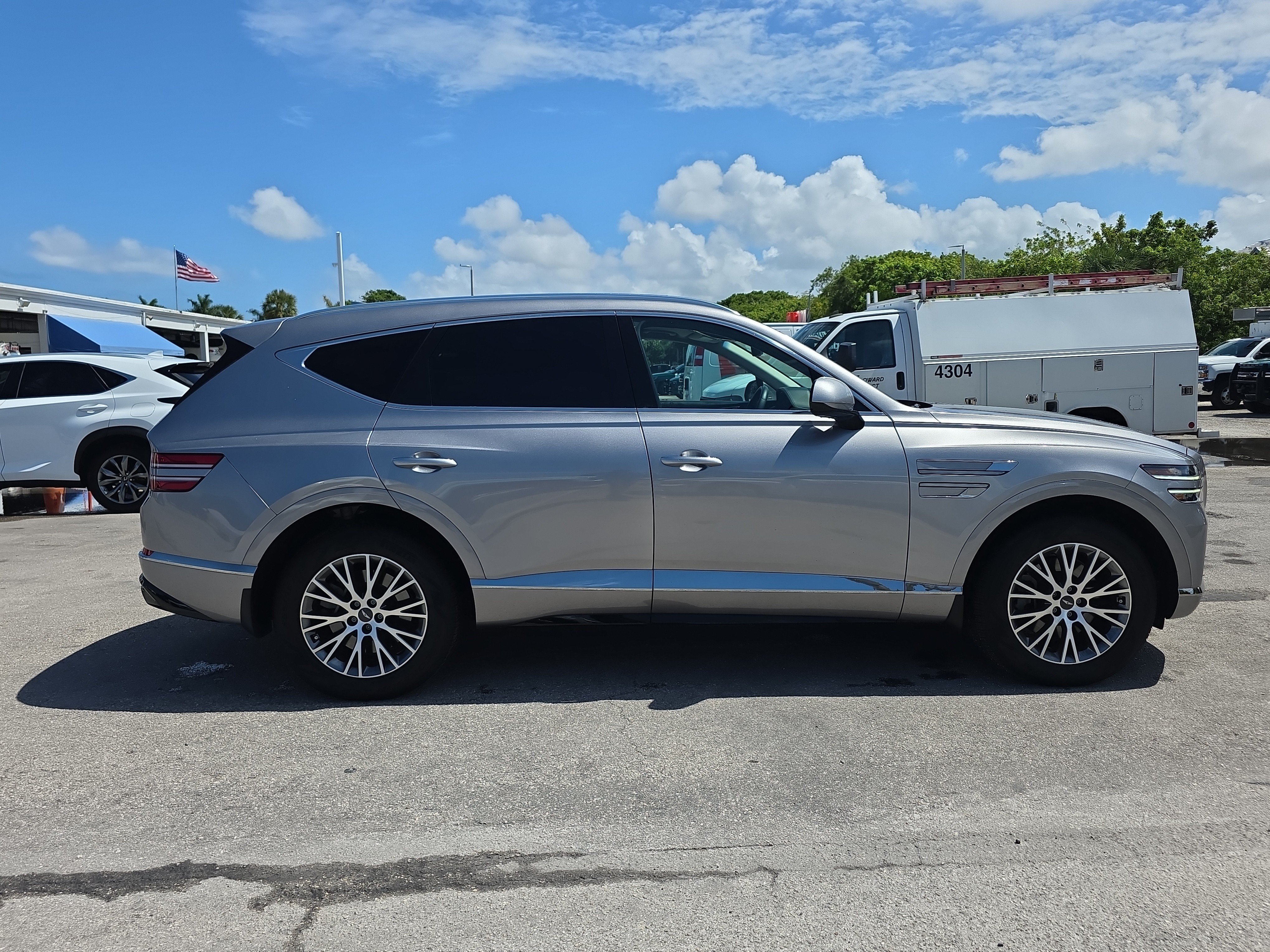 Used 2021 Genesis GV80 2.5T AWD/4WD image 8
