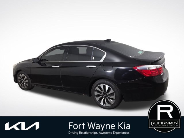 Used 2015 Honda Accord Touring image 9