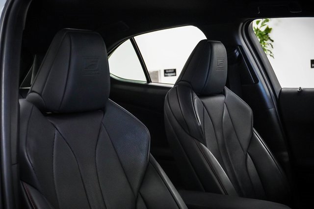 Certified 2021 Lexus UX 250h F Sport w/ Accessory Package (Z2) image 23