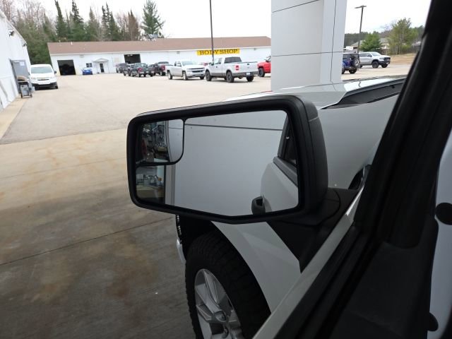 Used 2020 Chevrolet Silverado 1500 Custom w/ Custom Value Package image 38