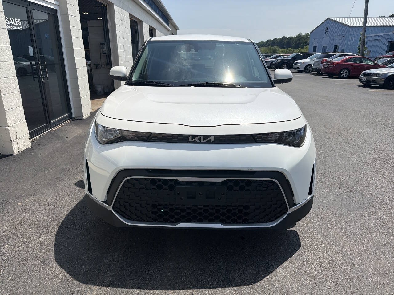 Used 2023 Kia Soul LX w/ LX Technology Package FWD image 4